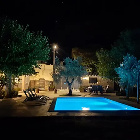 Semesterbostad Aqua Mit Pool